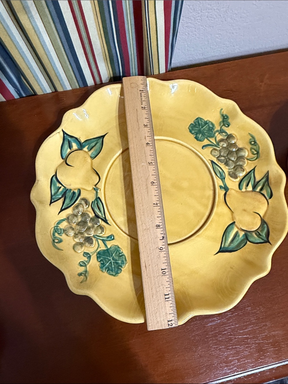 California Pottery 2005 Platter Tray Round Fruits Yellow Glazed 12 inch - Picture 6 of 10